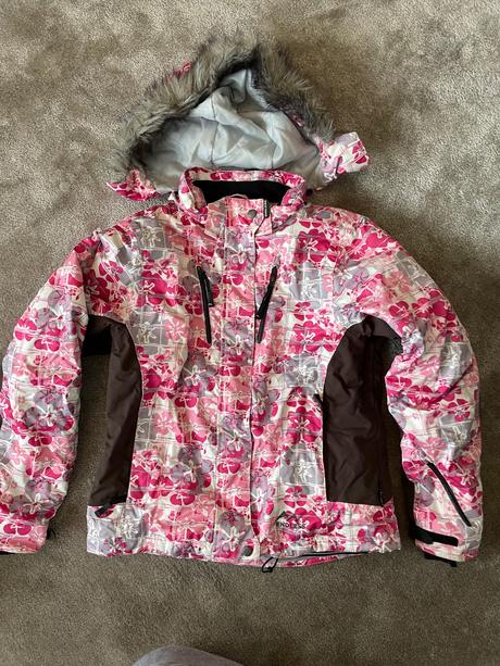 Lyziarska bunda, 152