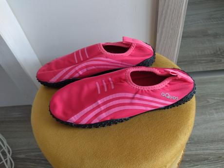 Topánky do vody, 33