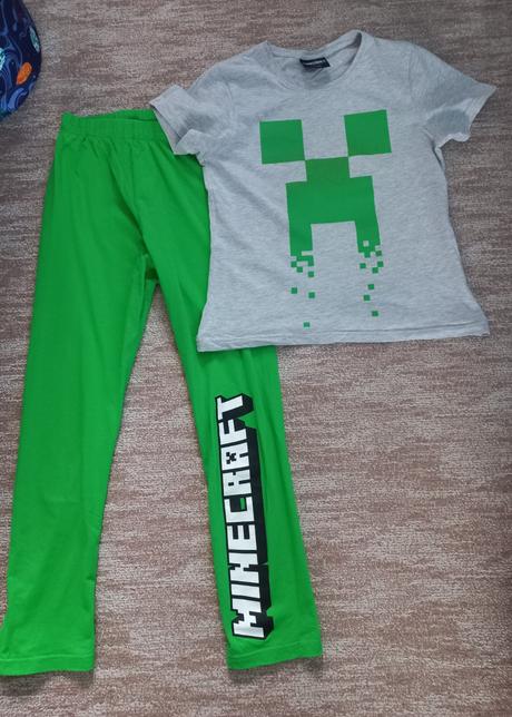 Minecraft pyzamko c. 146/152, 146