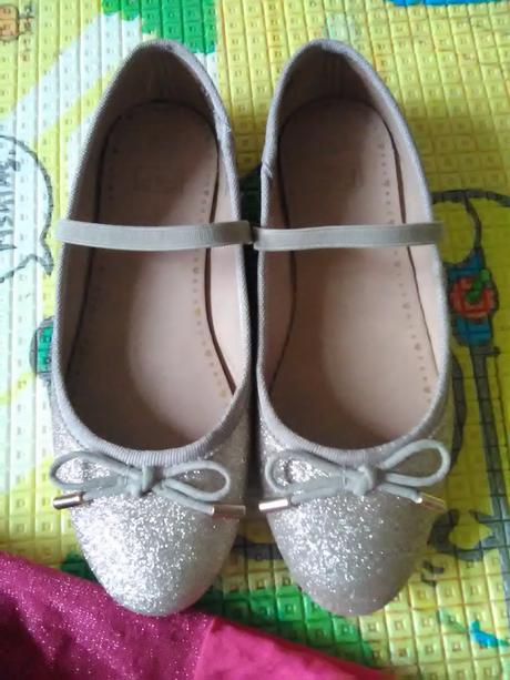 Zlaté balerinky, f&f,33