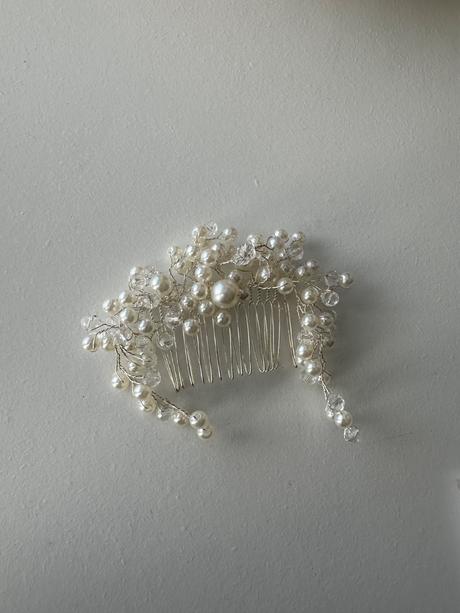 Predám ozdobu do vlasov, 