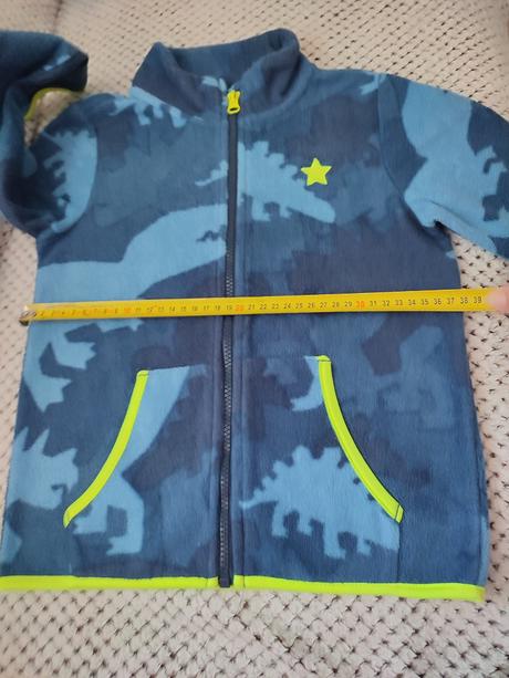 Mikina,super stav,v.122, f&f,122