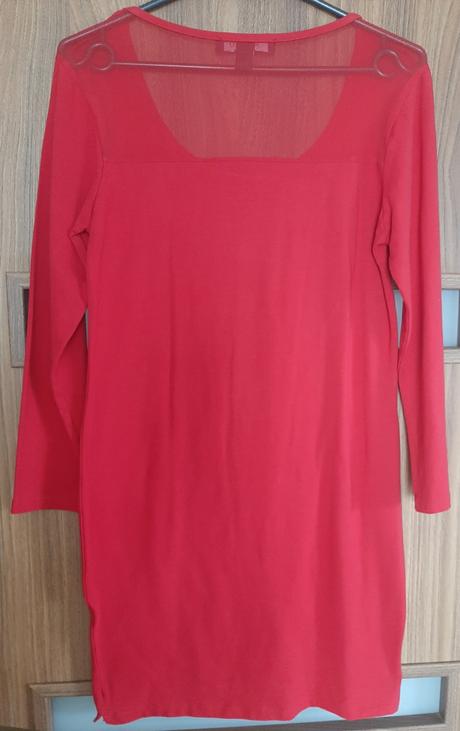 Červené šaty, amisu,38