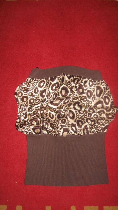 Hnedé elegantné tričko, m