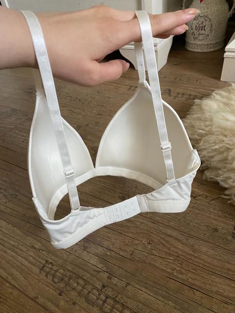 Podprsenka, reserved,60d / 65d / 70d