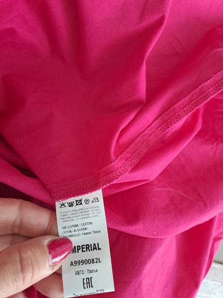 Krasne saty imperial, s