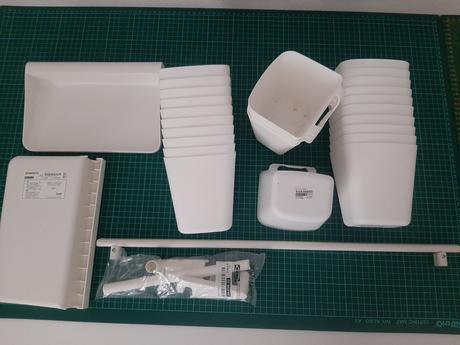 Ikea - nádoby, koľajnička a držiak.,