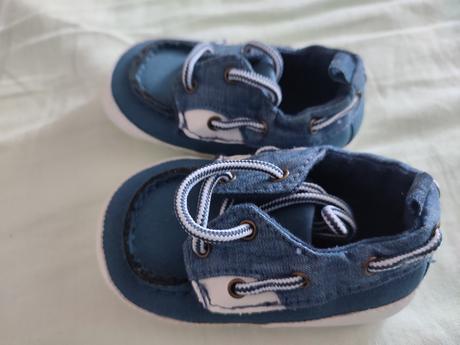 Capačky pre chlapčeka, <17