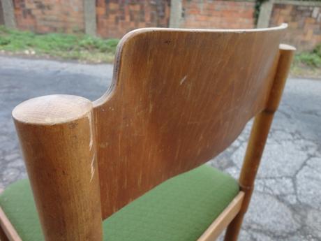 Kuchynské stoličky - drevené s čalúnením, 4 ks,