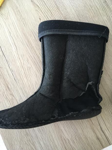 Kvietkované gumáky, 31