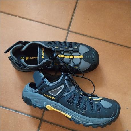 Nové športové topánky-sandále, lotto,44
