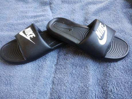 Šľapky, nike,36