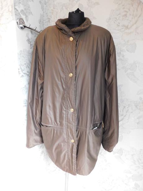 Luxusna obojstranna bunda, 46