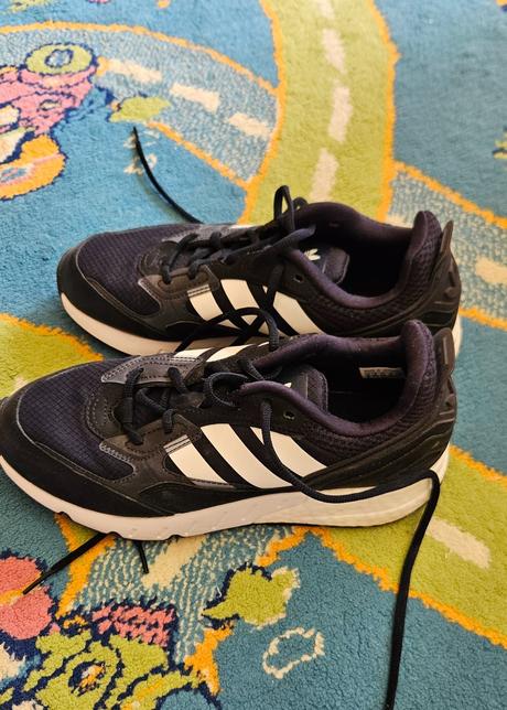 Botasky, adidas,41