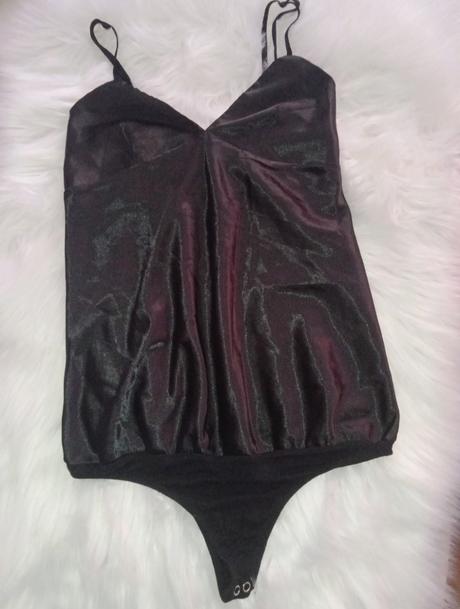 Saténové body, m, m