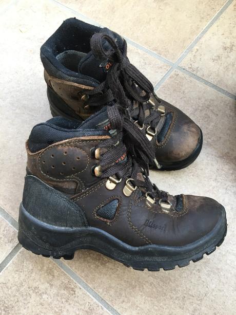 Turistické kožené topánky, 29
