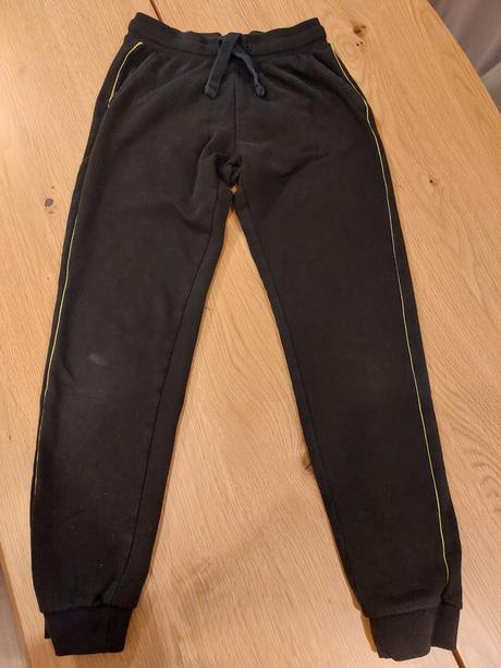 Tepláky veľ. 146-152, pepperts,146