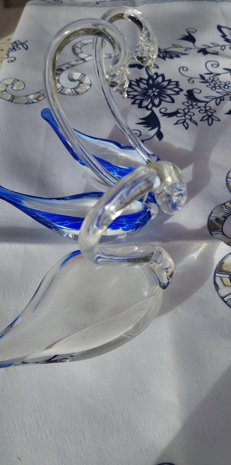 Sklenené dekoratívne labute, 