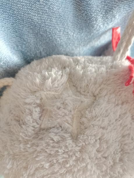 Zavesovací sloník,uspávanková melódia , tcm, 15 cm, 