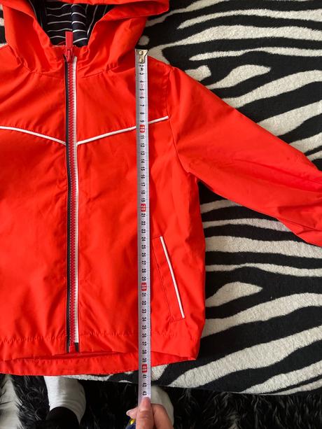 Predam tenkú vetrovku ako nová raz oblečená, f&f,92