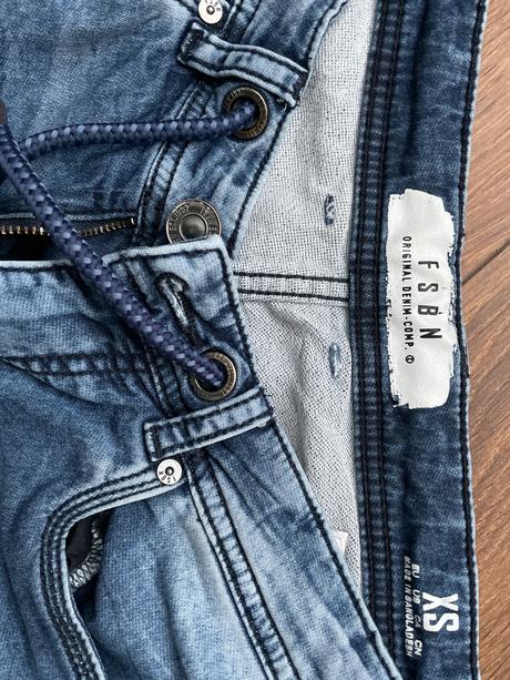 Kratasi, fishbone,xs