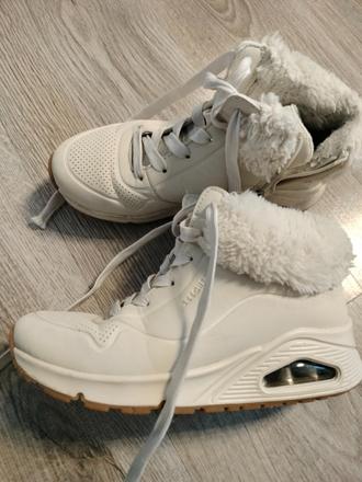 Zateplené sketchers, skechers,30
