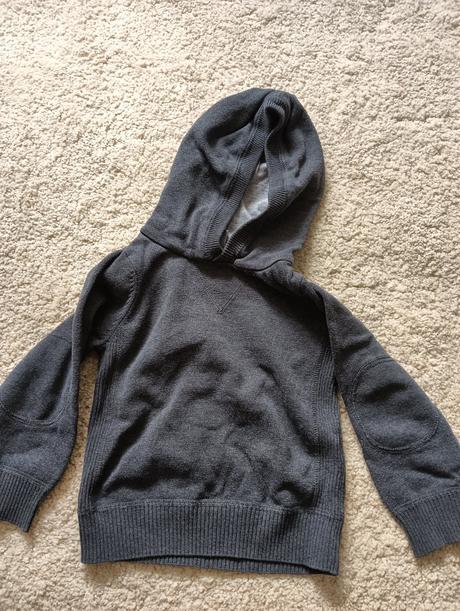Sveter a kapucňou, h&m,86