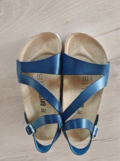 Kožené nové sandále 37 vd 23 cm, 37
