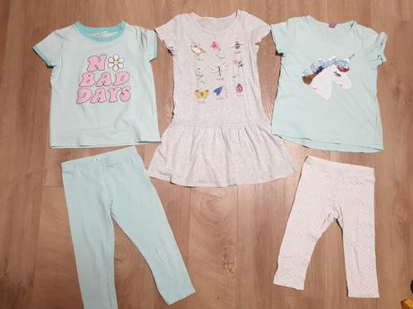 2x tyrkysove tricka+ satocky+leginky cena spolu, reserved,128