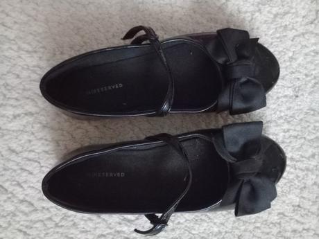 Lakovky, reserved,35