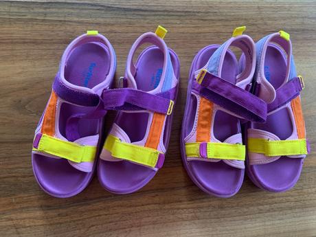 Sandále aj do vody, 33