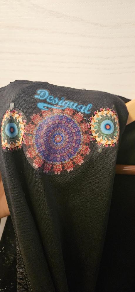 Desigual cipkovane saty v. 44, desigual,44