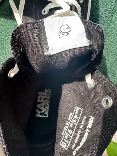 Karl tenisky, karl lagerfeld,43