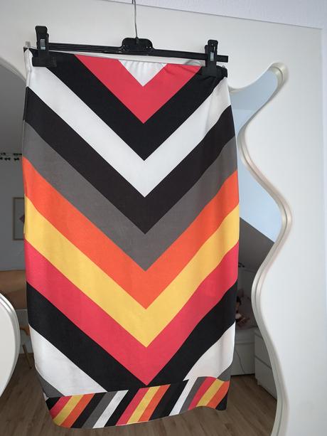 Letná ceruzkova sukňa, bebe,34 - xs