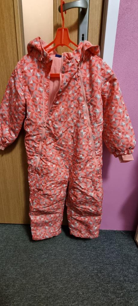 Zimny overal, lupilu,104