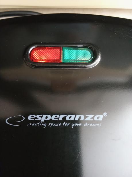 Vaflovač,