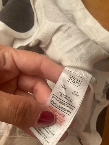 Pekne guličkové šaty, f&f,86