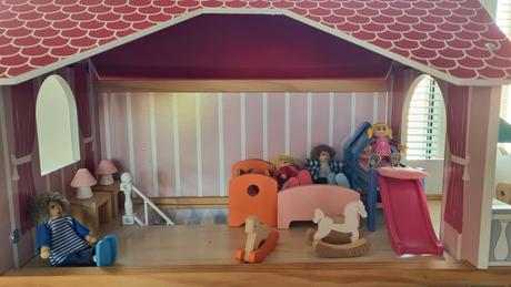 B3625 domček drevený, 