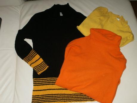 3 dievčenské pulovriky, 122–134