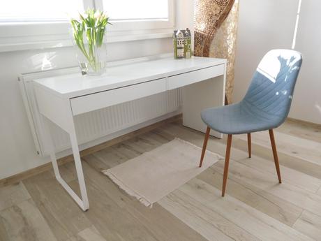 Stol písací biely  142 x 50 cm + stolička pevná,, 