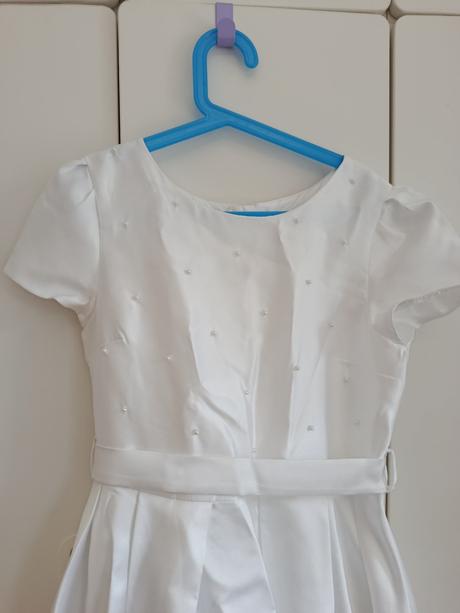 Šaty na 1. sväté prijímanie, 152