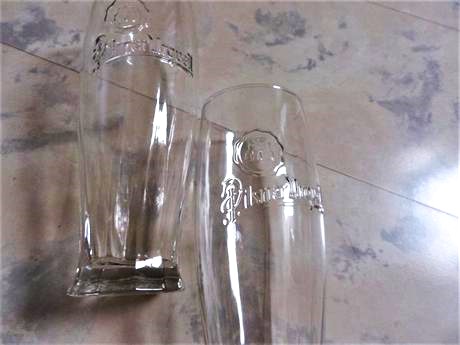 Duritový pivový pohár pilsner urquell, 