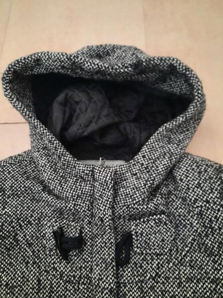 Dámsky kabát s kapucňou, 36