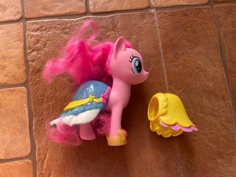 My little pony ružový so suknickou, 