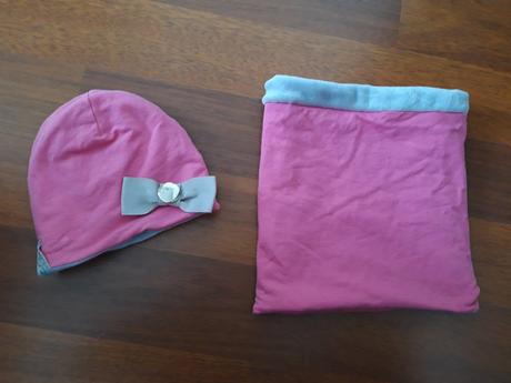 Čiapka + nakrčnik, 68