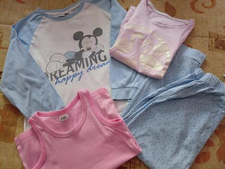 Pyzamo + 2 trická, disney,110