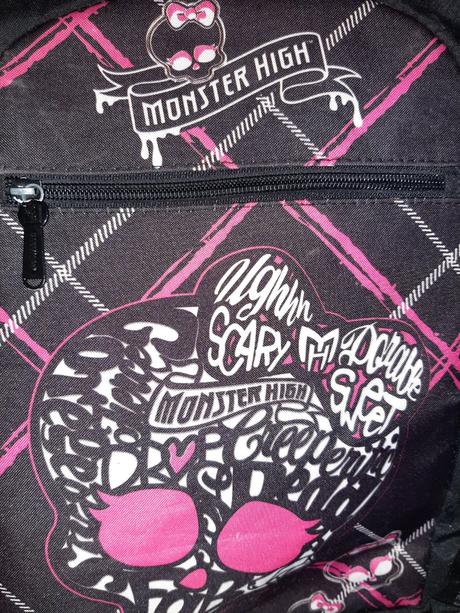 Batoh monster high, 