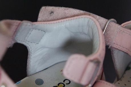 Pekné ružové celokožené sandálky, ecco,20