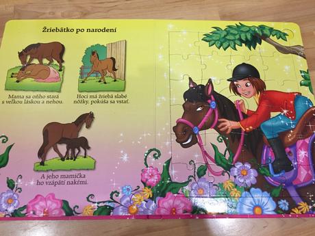 Puzzle kniha poníky,