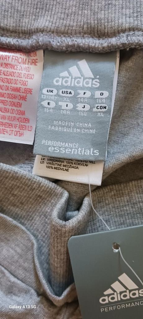 Nenosené tepláky, adidas,164